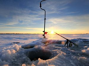 Зимняя рыбалка: как правильно одеваться, чтобы не замерзнуть
